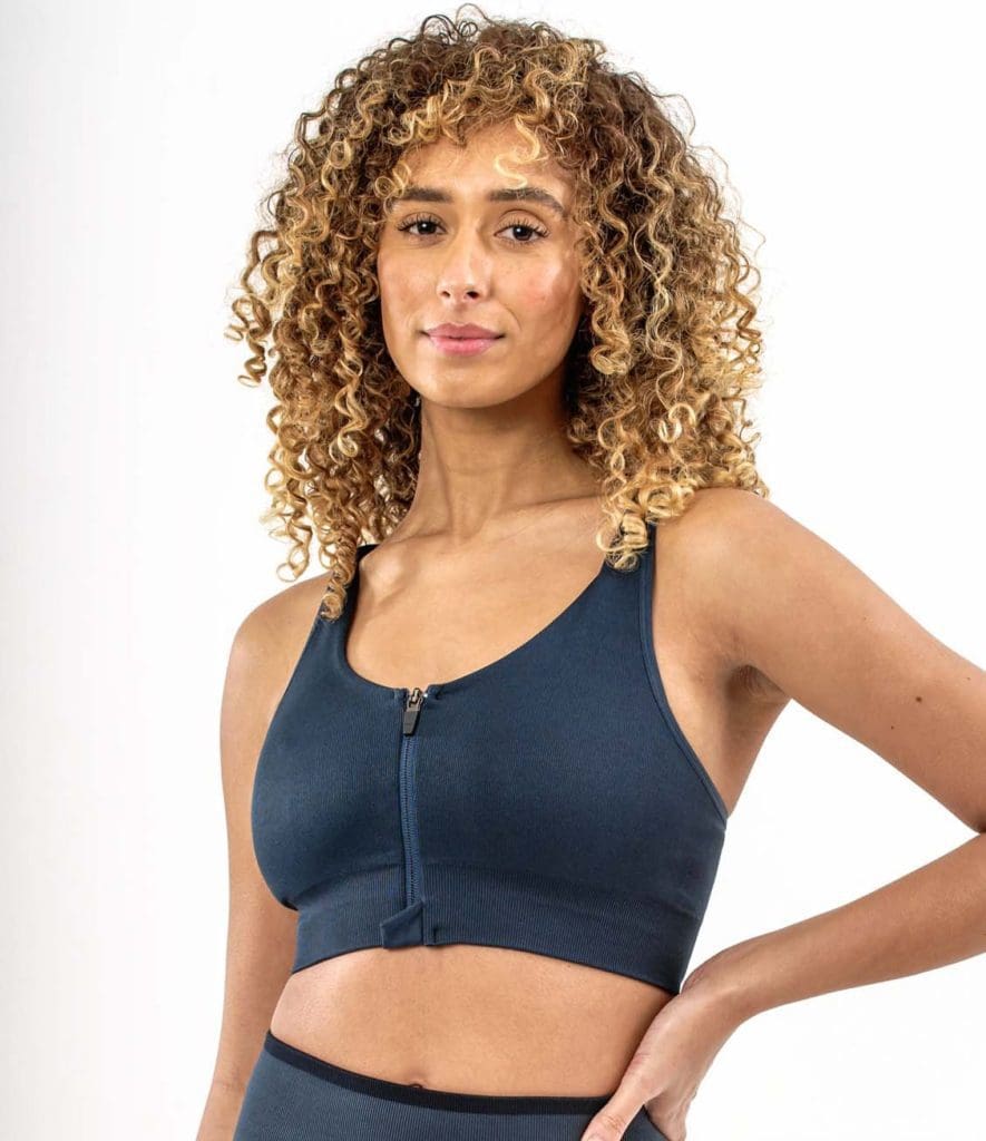 1To Finity Women's Nylon & Spandex Non-Padded Wire Free Sports Bra,No-Back  Hook Design - Specially designed for low impact exercises or first timers.